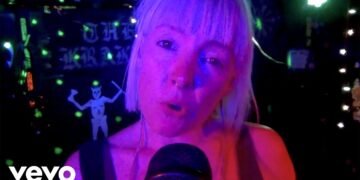 Sylvan Esso – Hot Slob (Official Video)