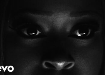Tierra Whack – WAX PAPER (Official Music Video)