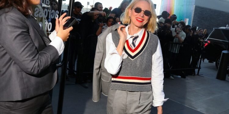 See Phil Ohs Best Street Style Photos From the Spring 2027 Shows in New York See Phil Ohs Best Street Style Photos From the Spring 2027 Shows in New York
